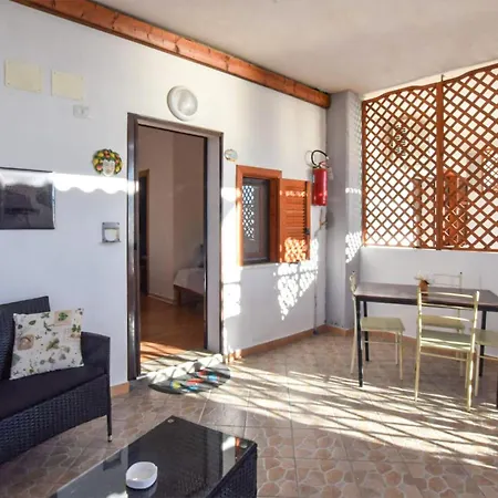 Apartamento Awesome In With Sauna