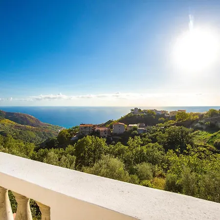 Awesome In With Sauna