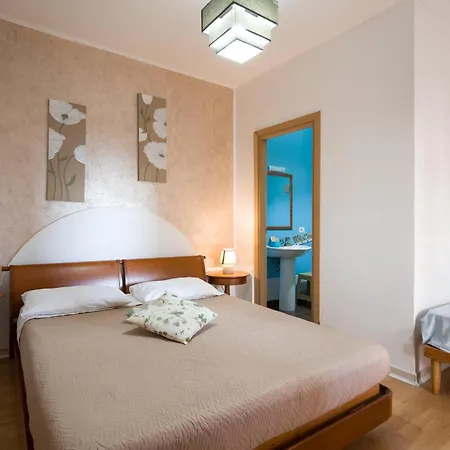 Appartement Awesome In With Sauna Cetraro