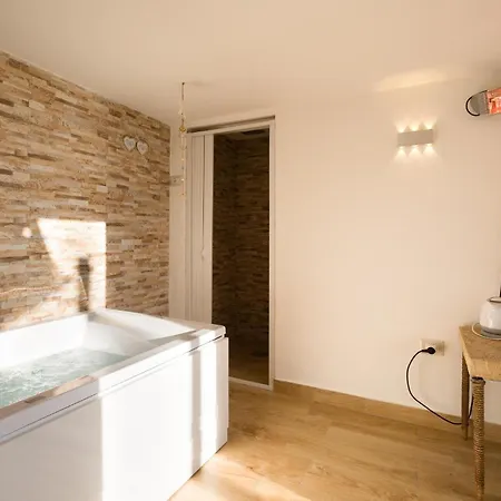 Awesome In With Sauna